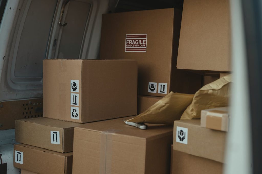 courier services van